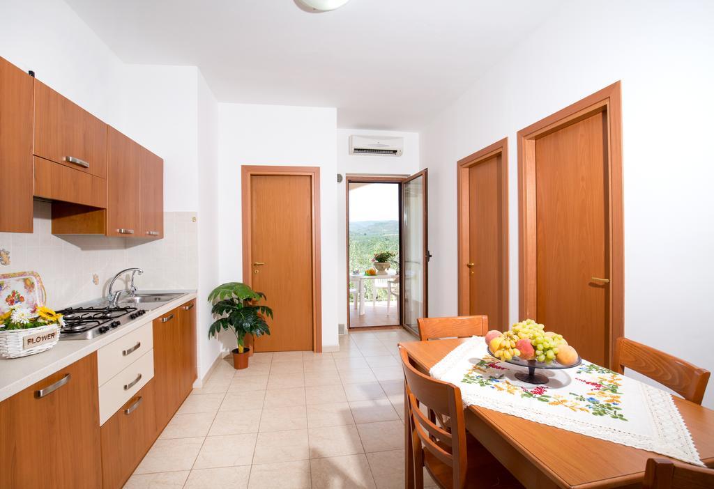 Residence Valleverde Вьесте Номер фото